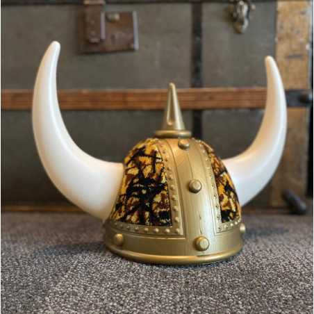 CASCO VIKINGO CON FELPA DANESA AMARILLA