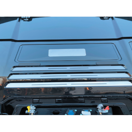 MAN TGX 21+ CHROME DECORATION REAR OF THE CABIN