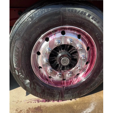 LvLUp ALL WHEEL CLEANER 750ml - voorbereiding voor het reinigen van autowielen