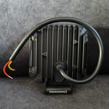 LED WORK LAMP BLACK + WHITE STRIP