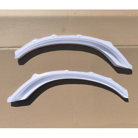 EXTENSIONES DE PASOS DE RUEDA DELANTEROS "CINTIA TRUCKS" PARA DAF XF 106