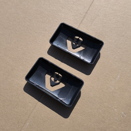 COUVERCLE DE CARROSSERIE LATÉRALE V8 POUR SCANIA (PAIRE - 2 PCS).