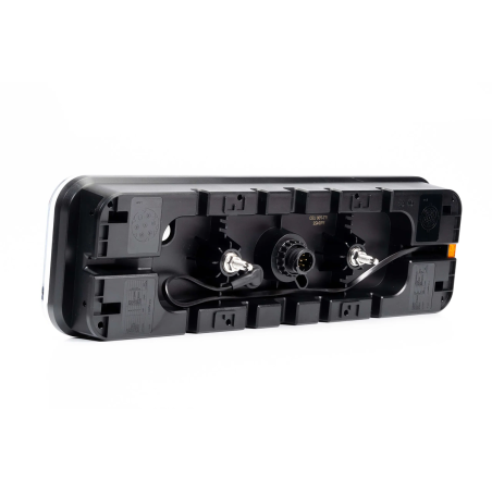 FEU ARRIÈRE GAUCHE COMBINÉ FRISTOM FT-700-066 L LED