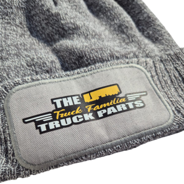 GORRO DE INVIERNO CON POMPÓN "THE TRUCK FAMILIA"