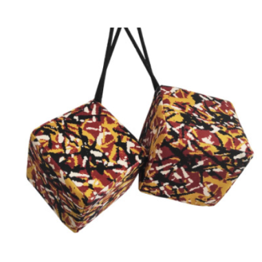 SET DANESE: TENDE IN PELUCHE GIALLE + ROTOLI + CUSCINO + DADI