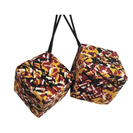 CONJUNTO DANÉS: CORTINAS DE FELPA AMARILLAS + ROLLOS + ALMOHADA + DADOS