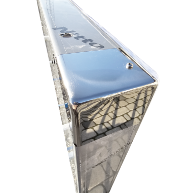 KLASICKÝ REKLAMNÍ STŘEŠNÍ BANER VACUM 137x40x11cm