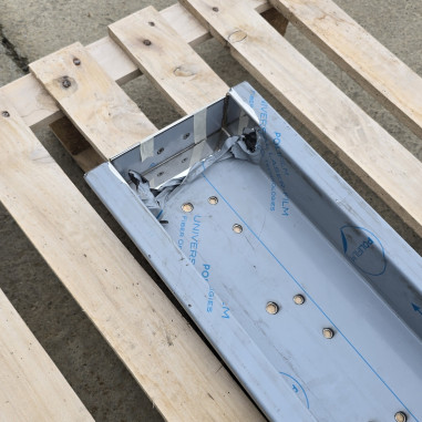 STAINLESS STEEL BUMPER TRAILER CHROME