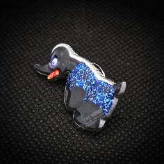 PIN "PATO ENOJADO" PELUCHE AZUL DANÉS 2