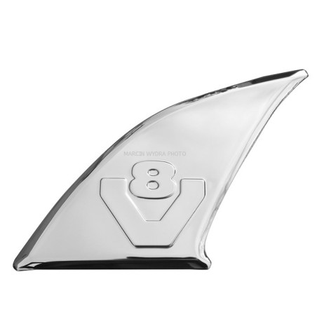 Stainless decoration next to handle V8 3D