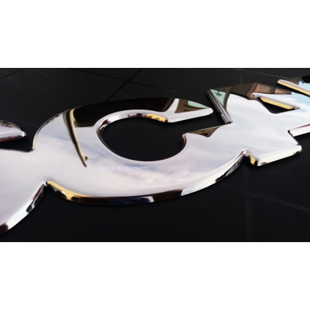 SCANIA NAPIS TŁOCZONY 3D CHROM DUŻY 82 CM