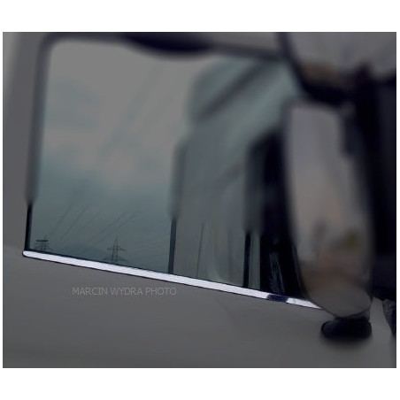 SCANIA 4 R LISTWA TŁOCZONA POD SZYBĘ CHROM