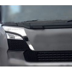 SCANIA NG HALOGEN CENTRUM ROSTFRI TRIM
